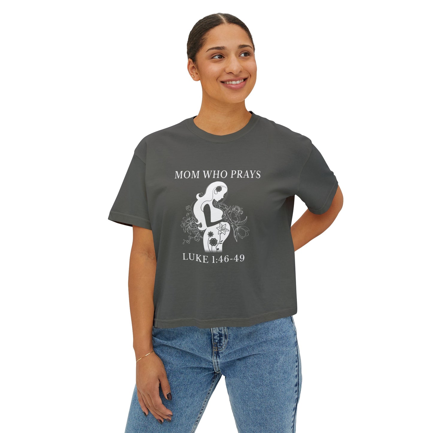 Moms Who Pray Boxy T-shirt